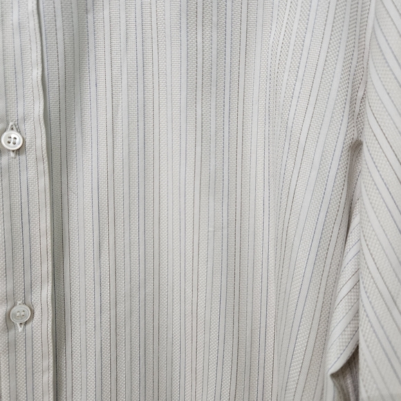 Brioni for Neiman Marcus Men's Pinstriped Cream Button-down Dress Shirt sz 16.5 - Picture 6 of 7